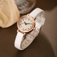 Nouvelle montre à quartz pour femme 2025, cadran en verre 20 mm, bracelet en cuir de vachette, style décontracté et simple, en stock