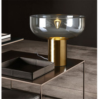 Lampe de table LED contemporaine en verre fumé et fer doré en forme de bol pour la chambre à coucher, le salon, le bureau, la villa, la maison, l'hôtel, décoration