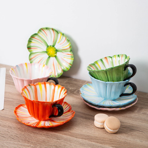 Taza y Plato de Cerámica con Diseño de Flor de Ensueño a Rayas, Taza de Agua de Alto Valor Estético, Taza de Café Americana para Parejas y Chicas - Product Image 4