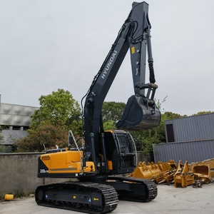 Excavatrice d'occasion Hyundai 220LC 9S d'origine coréenne, 22 tonnes, hydraulique, sur chenilles, prête pour l'exportation mondiale, en vente - Product Image 6