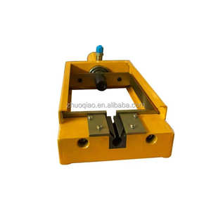 Machine de gaufrage de cric hydraulique presse à toron en acier <span class=keywords><strong>PC</strong></span> précontraint à extrémité <span class=keywords><strong>fixe</strong></span> formant la machine - Product Image 2