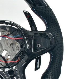 Volant en fibre de carbone forgé personnalisé avec LED, compatible avec les séries 1 2 3 4 Z F40 F44 G20 G21 G22 G28 G29 G80 M3 G80 LED - Product Image 4