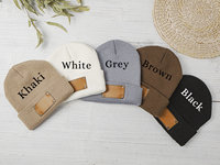 Bonnets d'hiver personnalisés pour hommes avec patch en cuir, faible MOQ, motifs à carreaux de dessins animés, pour le monde des affaires avec logo