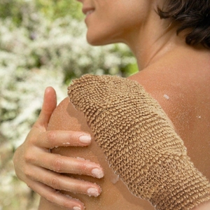 Guanto Esfoliante Ecologico in Juta Naturale, Guanto Scrub per il Corpo in Canapa, Guanto da Bagno Nero Esfoliante - Product Image 4