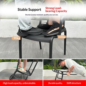 Ensemble de table et chaises de <span class=keywords><strong>bistrot</strong></span> pliantes en plastique pour l'extérieur, meubles de jardin compacts et économiseurs d'espace, ensemble de patio au design minimaliste et moderne - Product Image 4