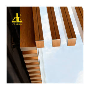 <span class=keywords><strong>Tube</strong></span> <span class=keywords><strong>carré</strong></span> en <span class=keywords><strong>aluminium</strong></span> grain de bois Pailian 50x50mm, profil ignifuge A1 pour façade de bâtiment moderne, cloison, plafond - Product Image 3