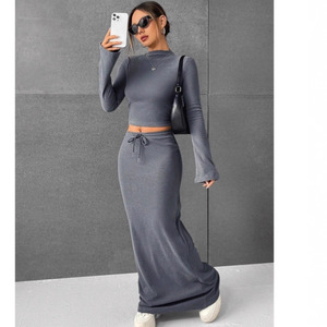 Tute Casual da donna gonna lunga aderente aderente aderente aderente alla moda con fondo tinta unita <span class=keywords><strong>per</strong></span> la primavera - Product Image 2