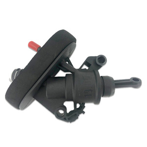 Cylindre maître d'embrayage 1701963 8V517519AE/8V517519AF, état neuf, pour réparation de modèle Transit - Product Image 1