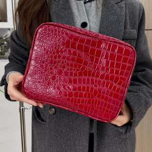 Custom Crocodile Leather Women's Makeup Bags Portable Red Cosmetic Bags Fashionable Cosmetic <b>Storage</b> Bag With Gold Zipper - Product Image 6
