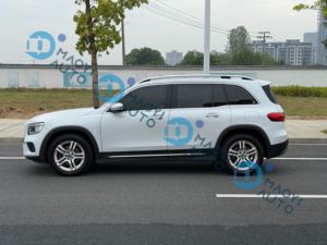 Modèle GLB180L 2023 <span class=keywords><strong>SUV</strong></span> compact de luxe avec des fonctionnalités de sécurité avancées et un design élégant - Product Image 4