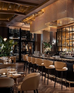 Set Tavolo da Pranzo di Lusso Moderno in Metallo con 4 Sedie per Ristorante, <span class=keywords><strong>Caffè</strong></span>, Hotel, Casa, <span class=keywords><strong>Bar</strong></span> e Arredamento Soggiorno - Product Image 5