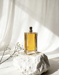 Spray Corporal Ecológico de Lujo de Marca de Alta Gama Hecho en Fábrica con Fragancia Floral y Frutal Natural de Larga Duración - Product Image 3