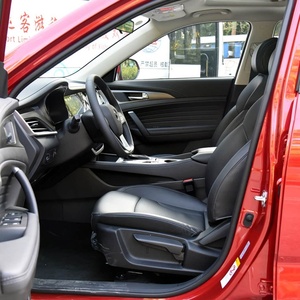Voitures d'occasion Changan <span class=keywords><strong>CS35</strong></span> <span class=keywords><strong>Plus</strong></span> <span class=keywords><strong>2021</strong></span> 1.6L Essence SUV Sièges en cuir Caméra arrière Véhicules d'occasion Changan - Product Image 5