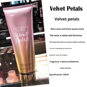 Lotion corporelle <span class=keywords><strong>Victoria</strong></span>'s <span class=keywords><strong>Secret</strong></span> Velvet Petal, parfum velours, hydratante, parfum longue durée, <span class=keywords><strong>pour</strong></span> femme, 236 ml, utilisation en soirée, convient à tous les types de peau - Product Image 2