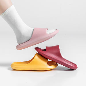 U-HOME nhà nhà babouche hồ bơi phụ kiện bán buôn giày đen đơn giản cô gái tắm vòi hoa sen Slide dép - Product Image 3