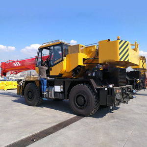 Grúa Móvil de Servicio Pesado SRC300C con Pluma Básica de 9.9m para Construcción en Áreas de Difícil Acceso - Product Image 2