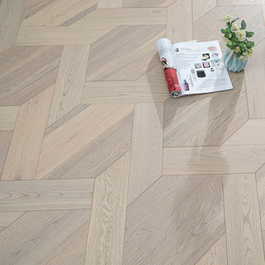 Parquet de Nogal Negro Multicapa de 18 mm, Grado AB, Impermeable, Moderno, con Acabado AS2047, para Escuelas - Product Image 1