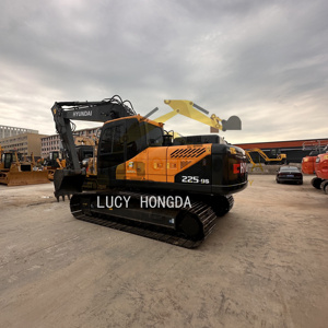 Mini pelle hydraulique Hyundai 225Lc-9s 25T d'occasion de qualité fabriquée en Corée avec une boîte de vitesses et une pompe à moteur à faible consommation de carburant - Product Image 1