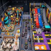 Équipement de centre de divertissement familial intérieur commercial directement de l'usine : piste de karting, zone de jeux souples, toboggans, parc de trampolines