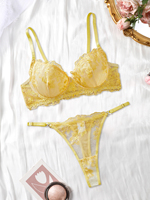Ensemble de Lingerie Sexy Brodé Soutien-Gorge et String pour Femme, Bonnets 3/4 Push-up, en Maille Transparente, Motif Floral, Bretelles Réglables