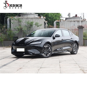 รถยนต์ไฟฟ้าแบบห้าที่นั่งสำหรับผู้ใหญ่2023ที่นั่ง650กม./ชม. 4WD ไฟฟ้า180กม./ชม. - Product Image 1