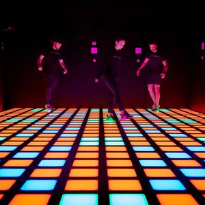 Juego activo de <span class=keywords><strong>escape</strong></span> interactivo Led Pixel Grid Floor <span class=keywords><strong>Room</strong></span> Arena Activar luz Led Floor Is lava Games - Product Image 3