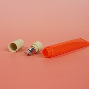 Logotipo personalizado 3ml 5ml 6ml 8ml 10ml Tubos de brillo de labios de plástico de colores Envase de bálsamo labial vacío para rubor Cosméticos Crema de lápiz labial - Product Image 4