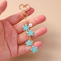 Pendentif décoratif simple pour sac à main ou téléphone portable, motif lettre pour femme, porte-clés fleur de cerisier style Ins mignon