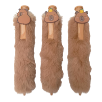 Papeterie mignonne en gros populaire et la plus vendue avec un stylo à bille en peluche Capybara à fourrure