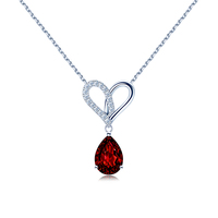 Élégant collier ras du cou en argent 925 avec pendentif goutte d'eau en grenat rouge sang de pigeon, idéal pour les fêtes et les anniversaires