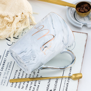 Set <span class=keywords><strong>di</strong></span> Tazze in Ceramica Stile Europeo con Motivo Marmorizzato, <span class=keywords><strong>Regalo</strong></span> per Matrimonio e San Valentino, Tazze da Caffè per Coppie, Personalizzazione Logo Disponibile - Product Image 5