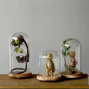 Trang Trí Rõ Ràng Glass Cloche Bell Jar Hiển Thị Trường Hợp Với Gỗ Cơ Sở