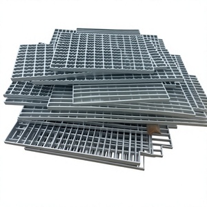 Paneles de Rejilla de Hierro Galvanizado FinePunch FP-GT-GI-001 para Pasarelas Industriales y Plataformas de Drenaje - Product Image 3