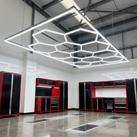 Nouvelle tendance, lumière de garage en forme de nid d'abeille 100-240V, lumière LED hexagonale, nouvelles lampes de plafond pour la décoration de magasin