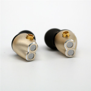 Angled Mmcx Egg White Skin <b>Earphone</b> Tips Gold Black Gunmetal Electroplated Plug in <b>Earphones</b> <b>Adapter</b> - Product Image 2