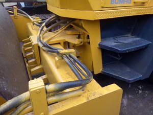 รถบดอัดดินแบบสั่นสะเทือนมือสอง โบแม็ก รุ่น BW213 217 219 จากเยอรมนี โบแม็ก Bw213 Bw217 Bw211D 219D รถบดถนนแบบสั่นสะเทือนมือสองสำหรับขาย - Product Image 6