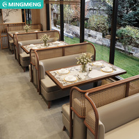 Mobilier de restaurant Ensemble de banquettes, table et chaises en cuir pour café hôtel Demi-cercle incurvé rond en marbre pour café