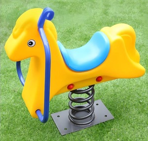 Molde Do Brinquedo Do Bebê As crianças montam Molde grande do carro do brinquedo Moldes plásticos