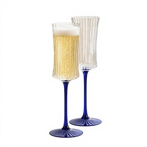 Copas de champán de borosilicato hechas a mano de 160 ml, de colores, sin plomo, con tallo, para brindar con vino espumoso Prosecco - Product Image 2
