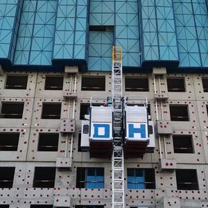 Dahan New Sc200/200 0-40m/Menit <span class=keywords><strong>Hoist</strong></span> Konstruksi Cerdas dengan Dua Kandang Kapasitas Beban Terukur 2000kg untuk Dijual - Product Image 4