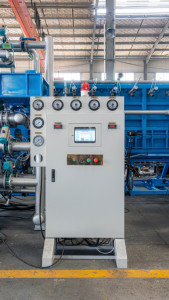 Macchina idraulica di alta precisione per lo stampaggio di blocchi di schiuma regolabile piastra di lavorazione e formatura - Product Image 6