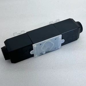 อะไหล่ไฮดรอลิกสำหรับวาล์ว DG4V-3-8C-VM-U-H7-69-EN124 ชิ้นส่วนเครื่องจักรก่อสร้าง มอเตอร์ไฮดรอลิก ปั๊ม - Product Image 4