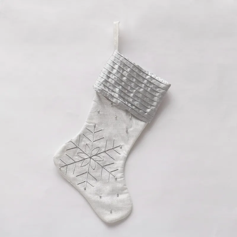 Роскошные 50 см вышитые носки с узором в виде снежинок и бусинами для рождественских украшений рождественские чулки