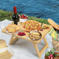Vente en gros multifonctionnelle pliable pliable en plein air camping court portable nourriture bambou pique-nique table à vin