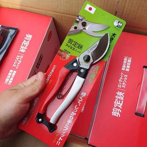 กรรไกรตัดแต่งกิ่งเทนกุ บายพาส 20-30 มม. สแตนเลสสตีล ผลิตในญี่ปุ่น ด้ามจับสีแดงขาว รุ่น Yg 200h - Product Image 3