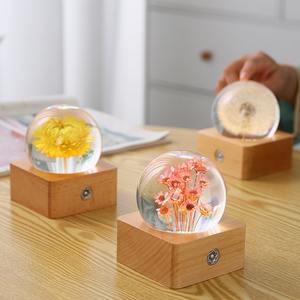 Set hadiah unik hadiah promosi mewah, lampu bola kaca bunga abadi abadi hadiah pernikahan ulang tahun untuk tamu - Product Image 2