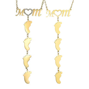 Collar con Placa de Nombre Creativa para Mamá con Huellas de Bebé, Collar con Nombre Grabado y Año de Nacimiento, Joyería para Mujeres y Hombres - Product Image 2