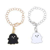 Porte-clés fantôme d'Halloween en alliage de zinc avec impression UV, motif dessin animé mignon, cadeaux de fête d'ambiance effrayante, idéal pour les friandises ou les tours d'attraction