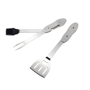 Hot bán 5 trong 1 có thể gập lại <span class=keywords><strong>BBQ</strong></span> đa công cụ bằng gỗ xử lý chức năng cho thịt nướng cắm trại bền phụ kiện kim loại - Product Image 4
