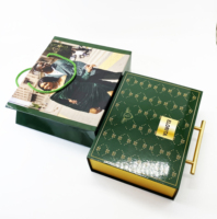 Scatole Rigide di Lusso Personalizzate per Inviti di Nozze Verdi con Chiusura Magnetica, in Cartone Biodegradabile e Fodera in Raso